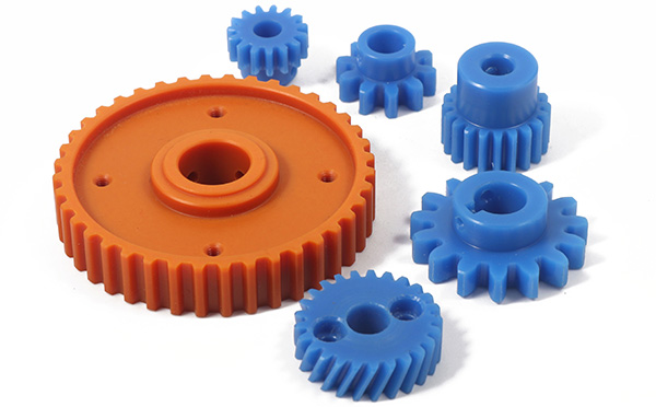 塑料齿轮分类及特点